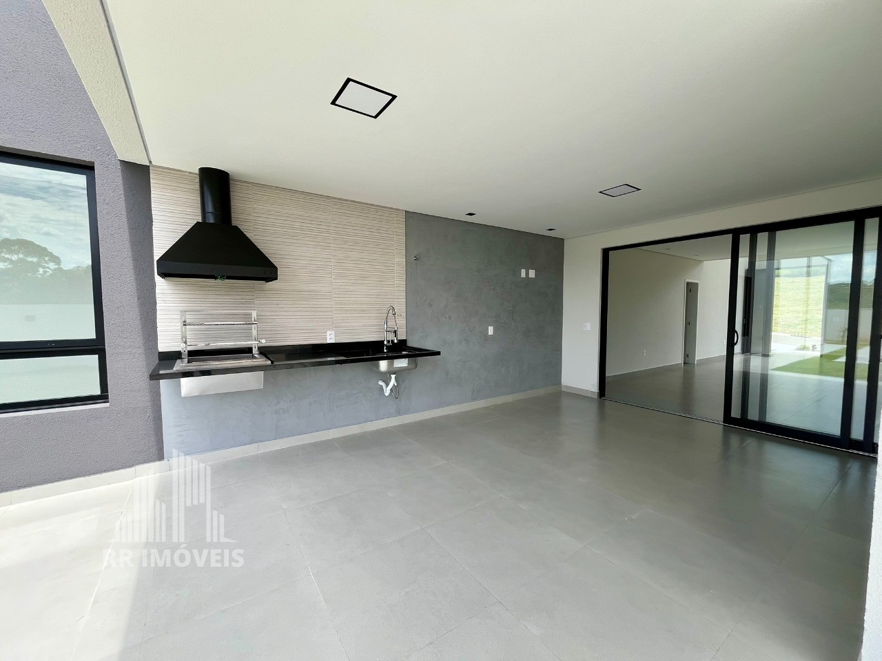 Casa, 4 quartos, 270 m² - Foto 10