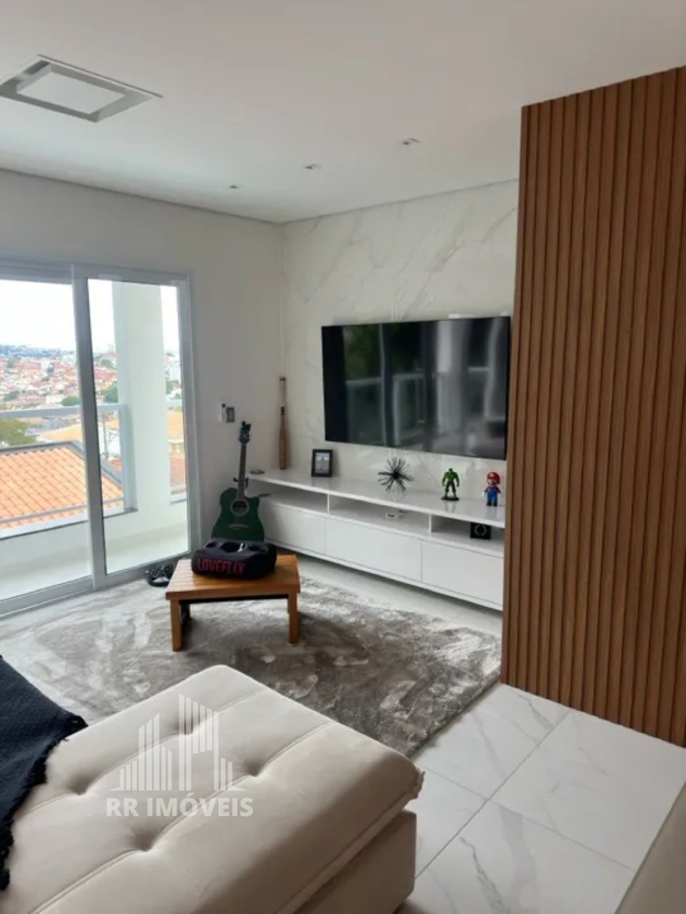 Casa, 3 quartos, 220 m² - Foto 1