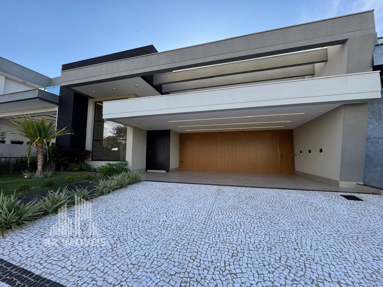 Casa, 3 quartos, 280 m² - Foto 2