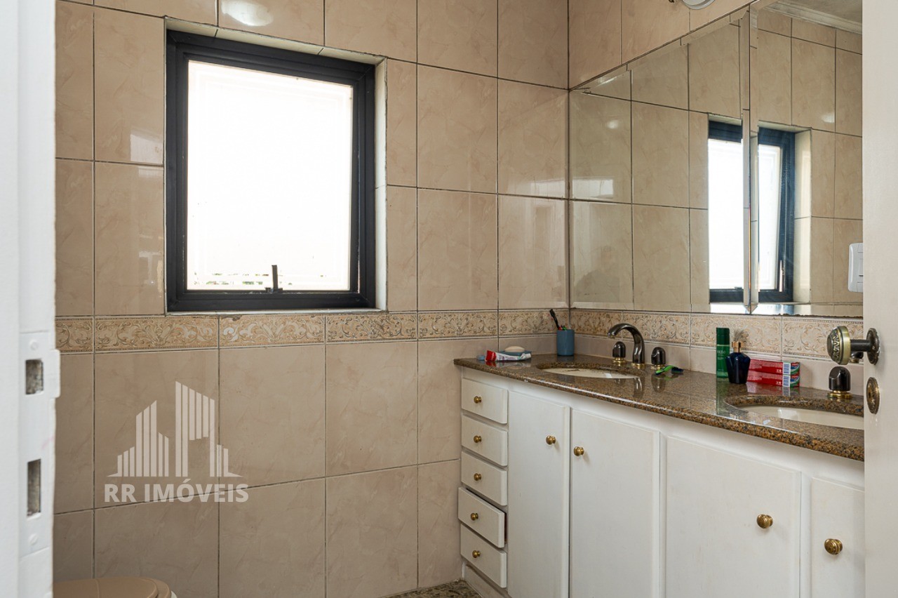 Casa, 4 quartos, 305 m² - Foto 36