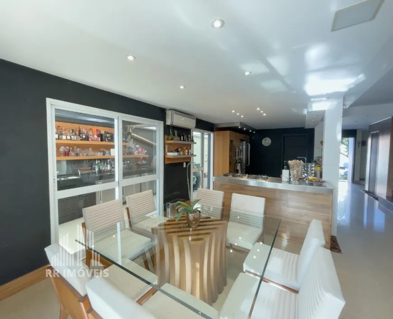 Casa, 3 quartos, 243 m² - Foto 11
