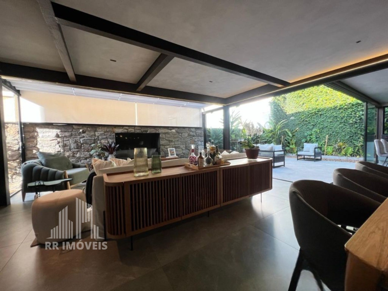 Casa, 2 quartos, 200 m² - Foto 2