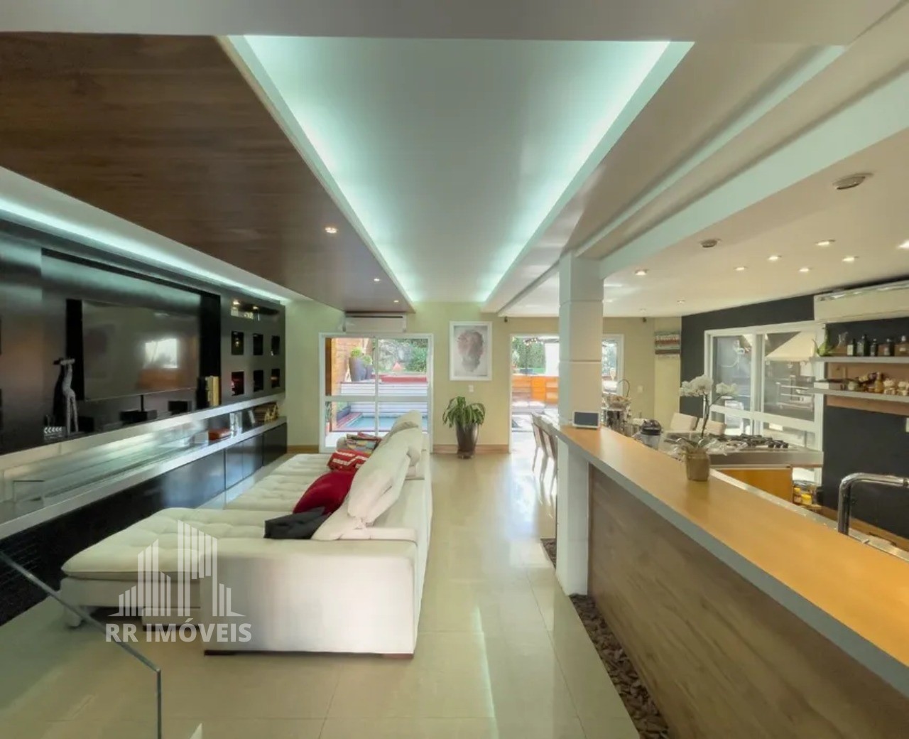Casa, 3 quartos, 243 m² - Foto 8