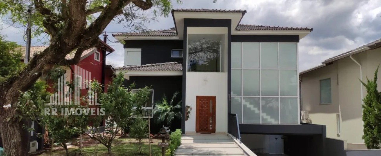 Casa, 4 quartos, 358 m² - Foto 1