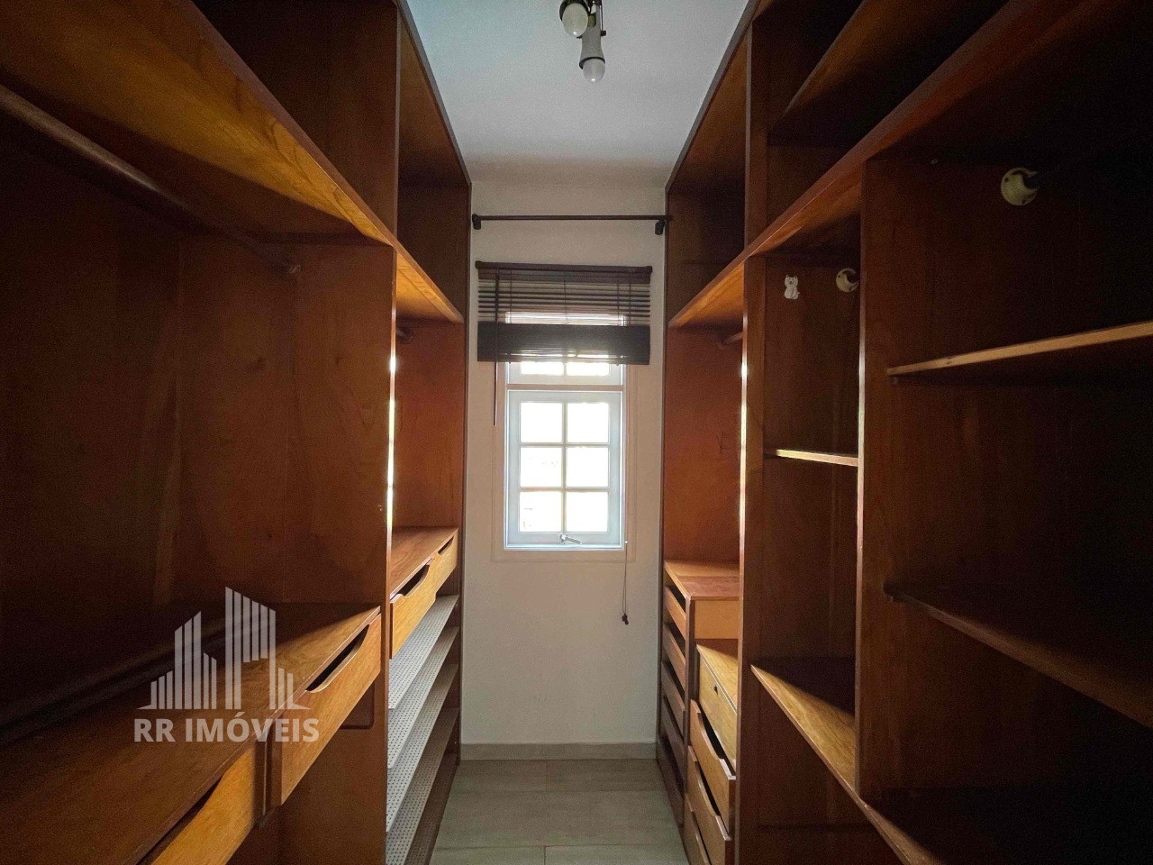 Casa, 4 quartos, 290 m² - Foto 21