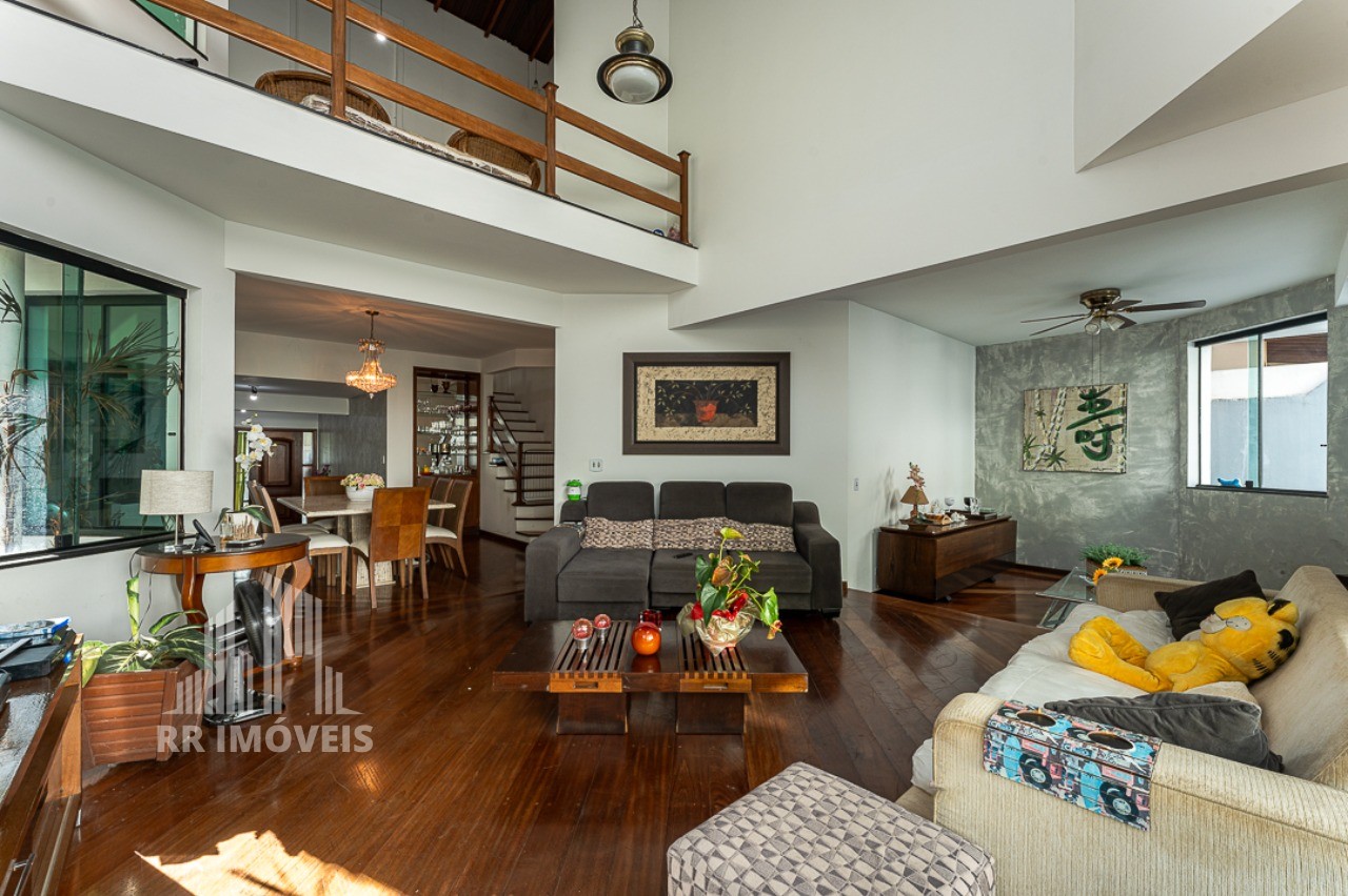 Casa, 4 quartos, 305 m² - Foto 2