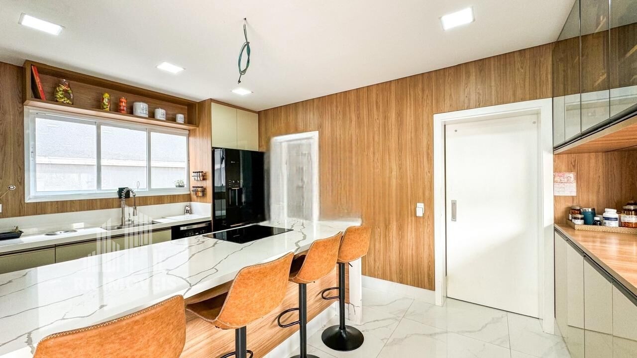 Casa, 4 quartos, 440 m² - Foto 10
