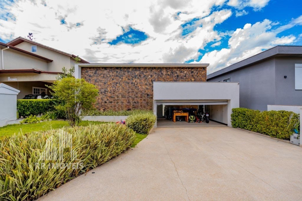 Casa, 3 quartos, 250 m² - Foto 1