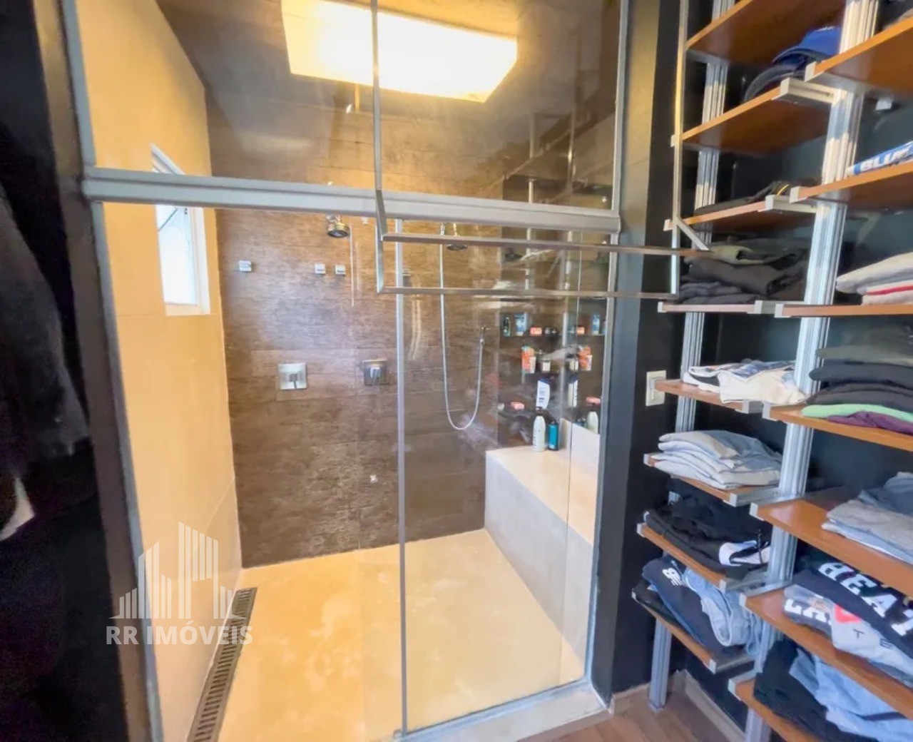 Casa, 3 quartos, 243 m² - Foto 24