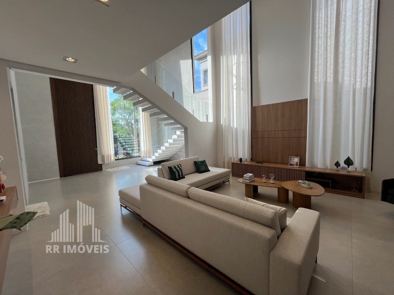 Casa, 4 quartos, 349 m² - Foto 3