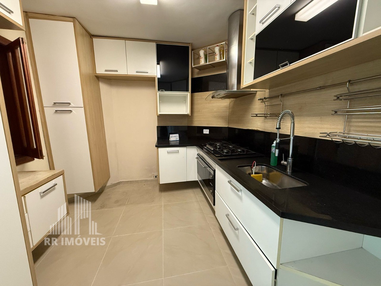 Casa, 4 quartos, 380 m² - Foto 10