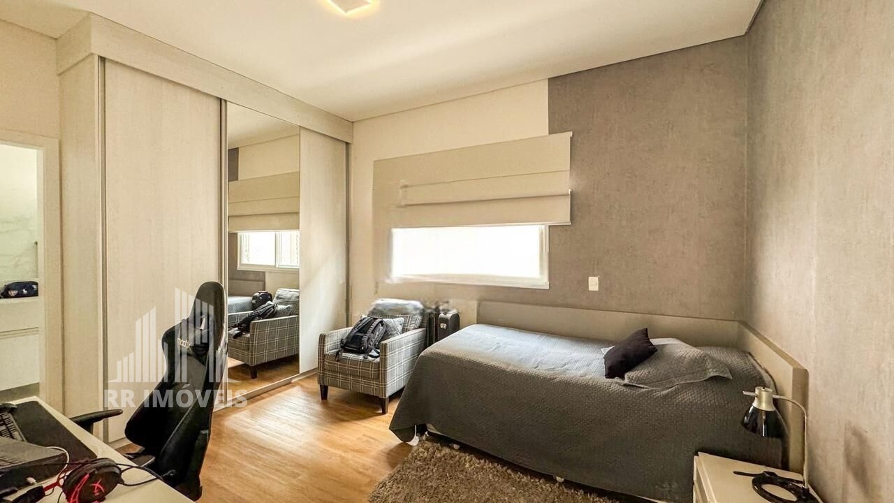 Casa, 4 quartos, 440 m² - Foto 28