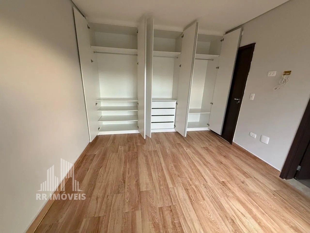 Casa, 4 quartos, 260 m² - Foto 11