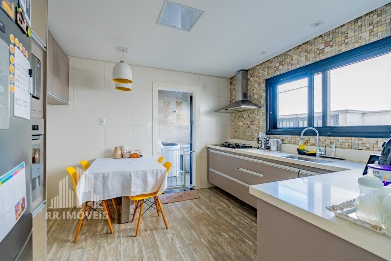 Casa, 3 quartos, 250 m² - Foto 13