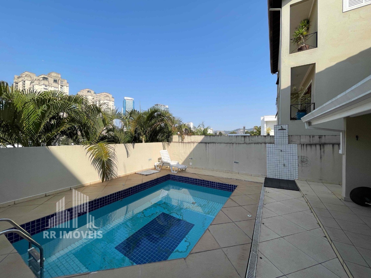 Casa, 4 quartos, 290 m² - Foto 4