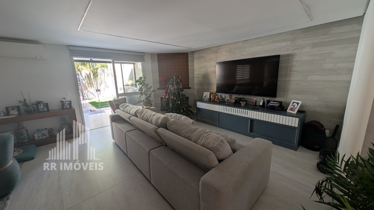 Casa, 4 quartos, 320 m² - Foto 1