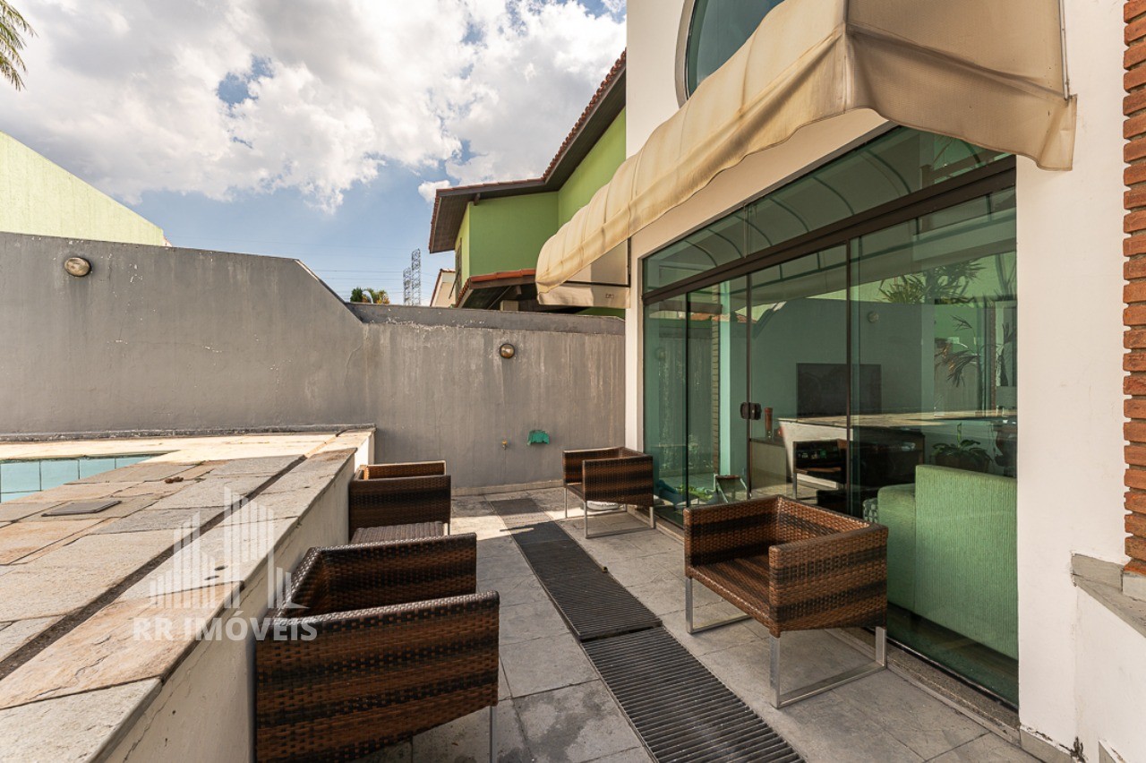 Casa, 4 quartos, 305 m² - Foto 32