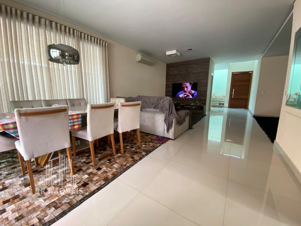 Casa, 4 quartos, 340 m² - Foto 4
