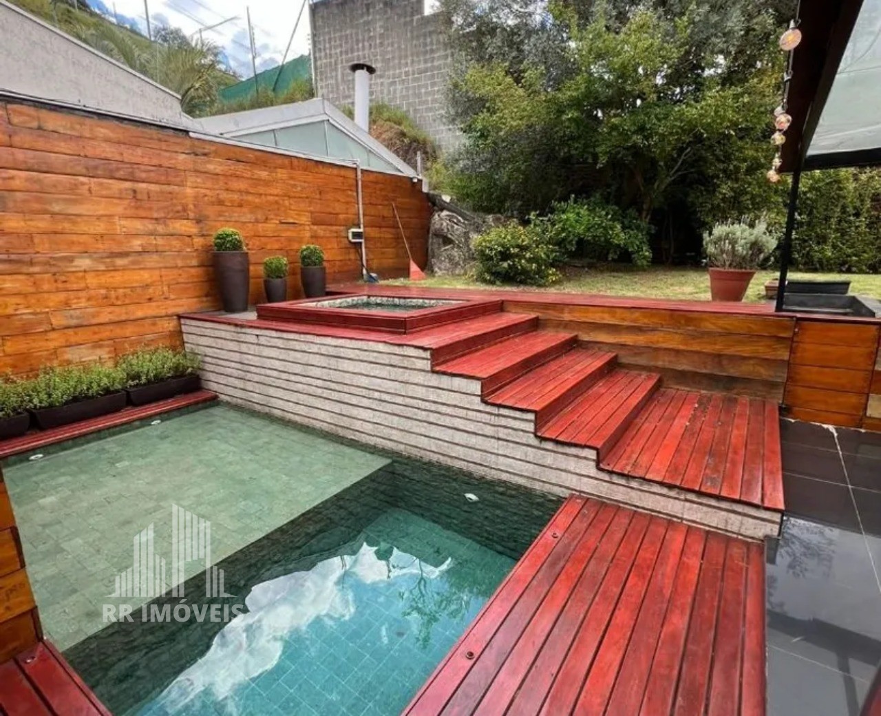 Casa, 3 quartos, 243 m² - Foto 3