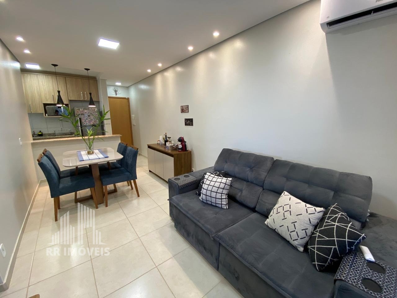 Apartamento, 2 quartos, 60 m² - Foto 1