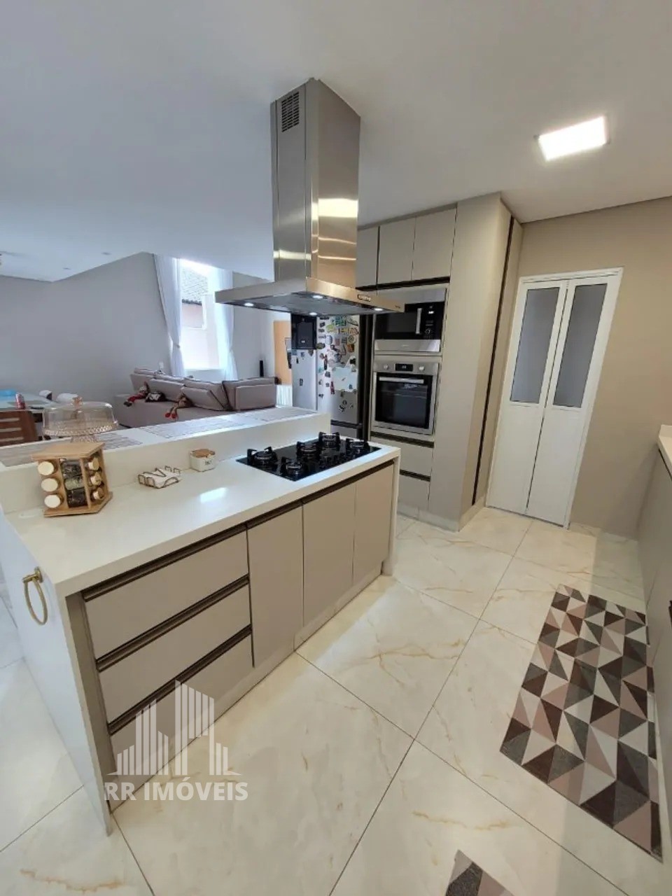 Casa, 5 quartos, 279 m² - Foto 4