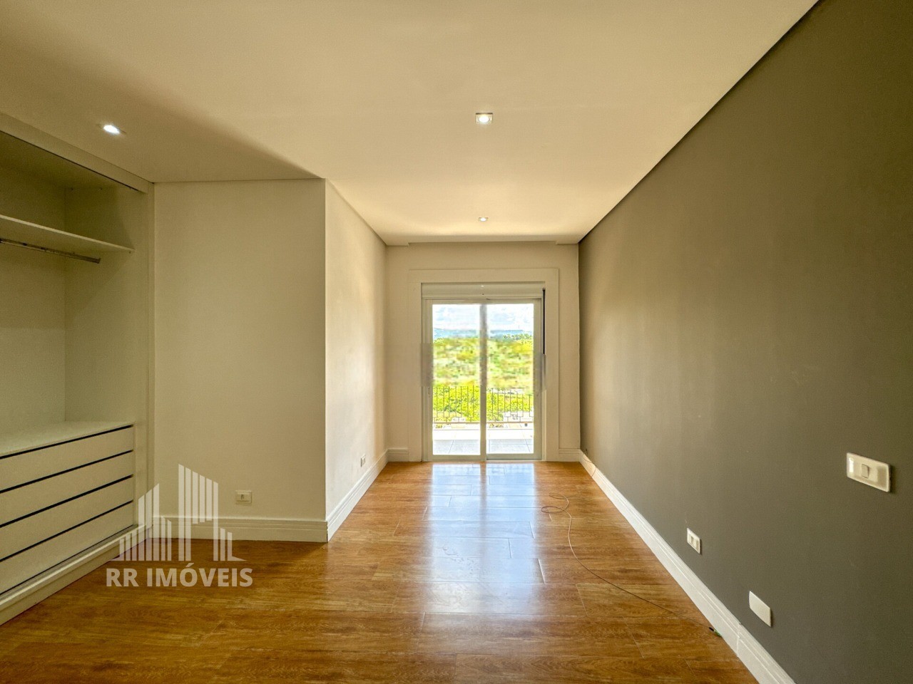 Casa, 4 quartos, 350 m² - Foto 9