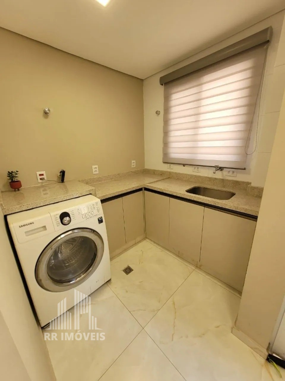 Casa, 5 quartos, 279 m² - Foto 8