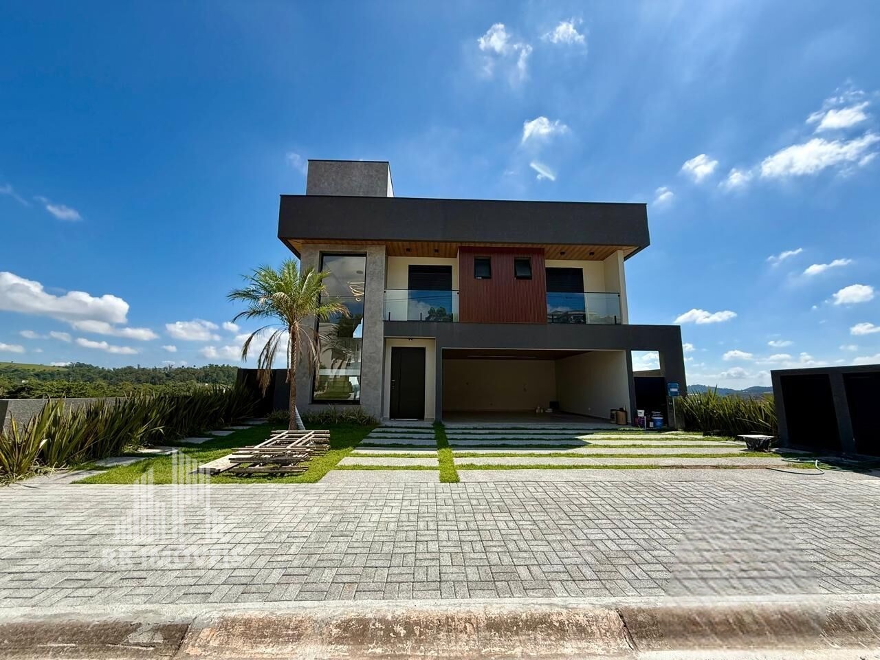 Casa, 3 quartos, 355 m² - Foto 1