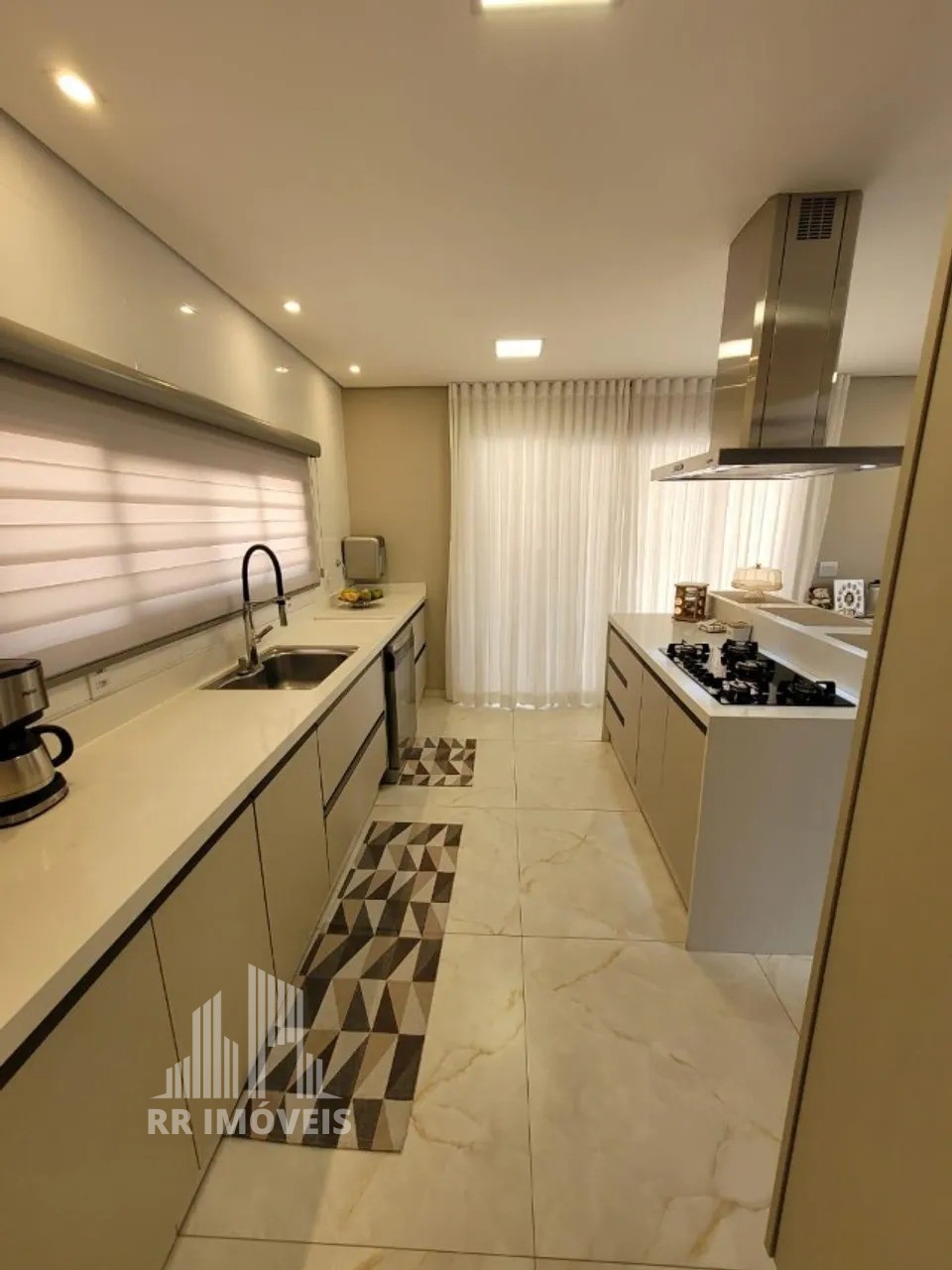 Casa, 5 quartos, 279 m² - Foto 6