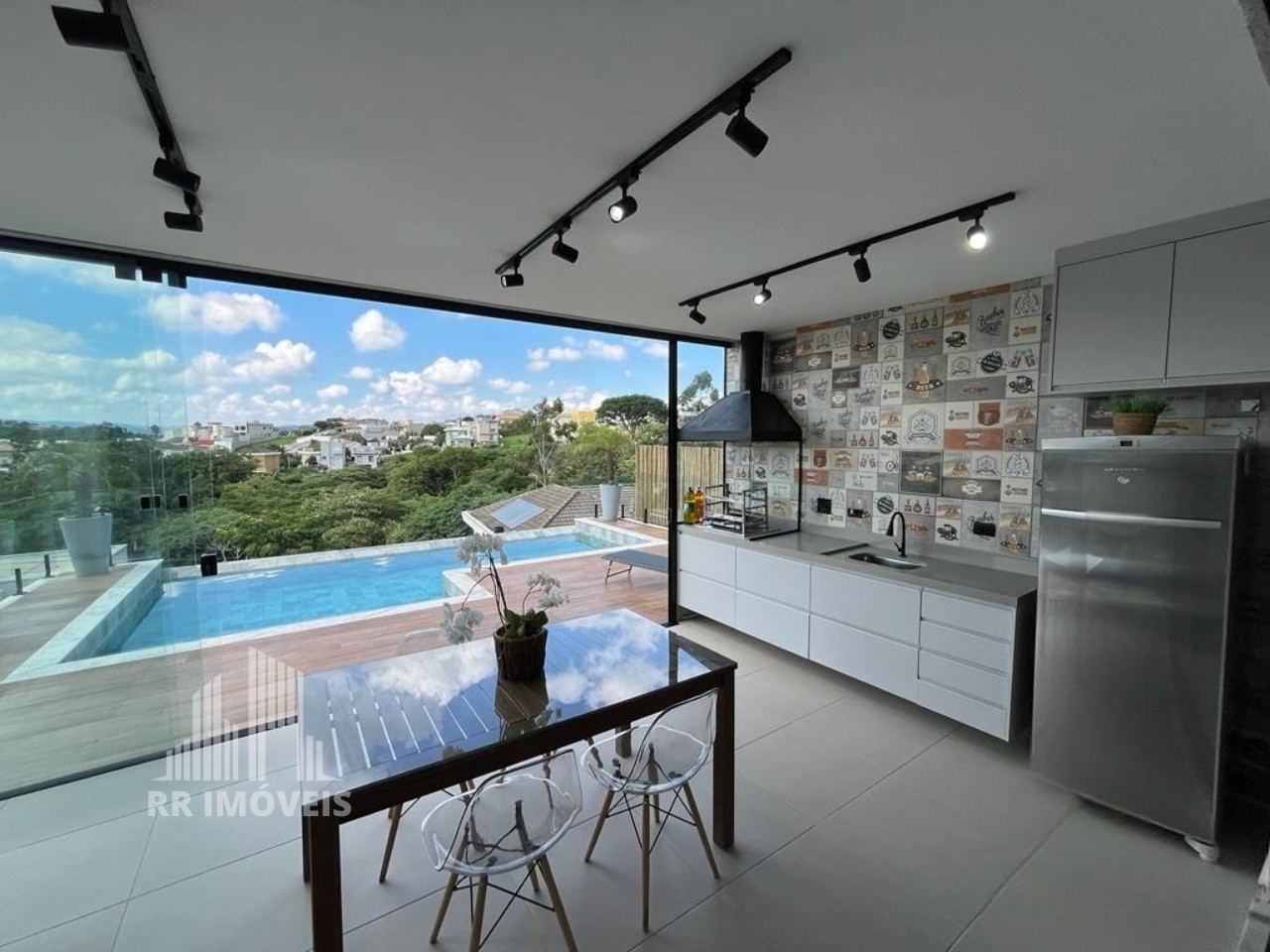 Casa, 3 quartos, 220 m² - Foto 4