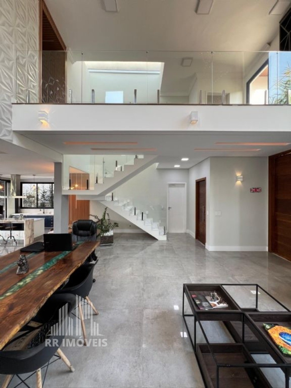 Casa, 3 quartos, 330 m² - Foto 15