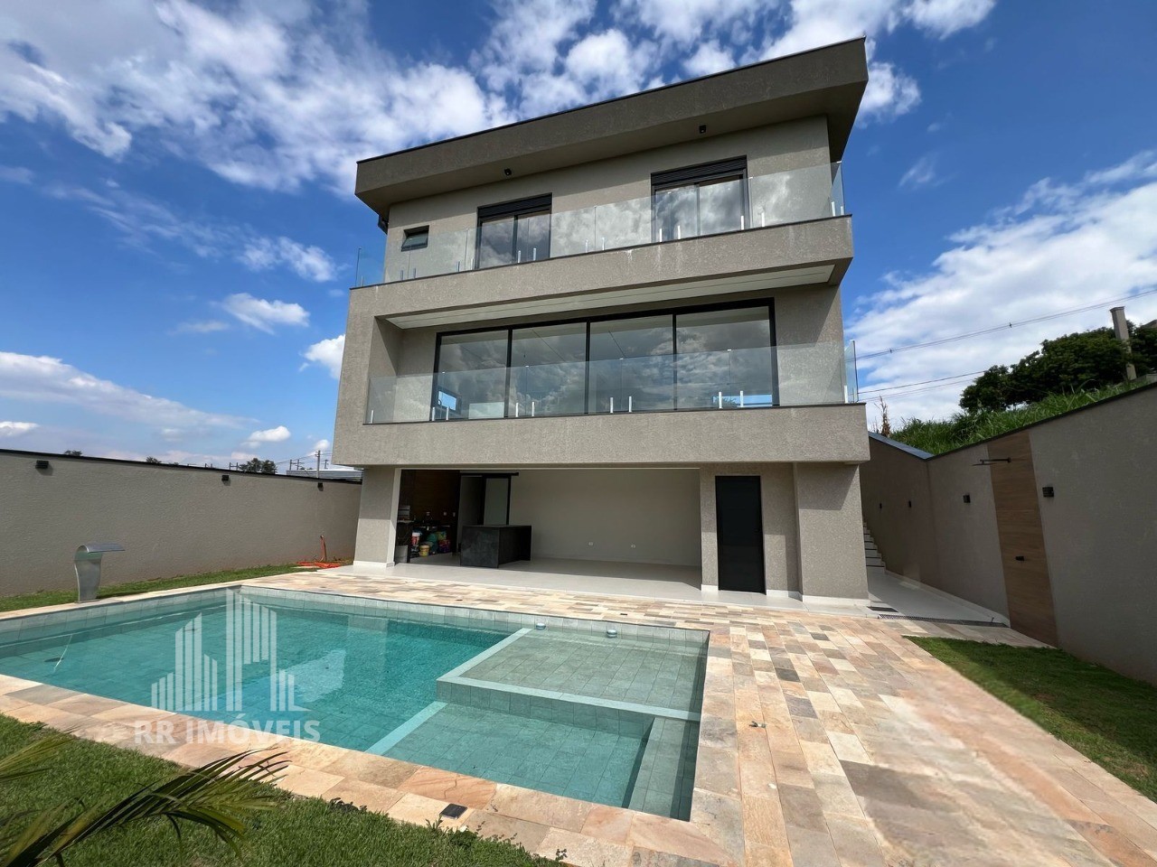 Casa, 4 quartos, 372 m² - Foto 2