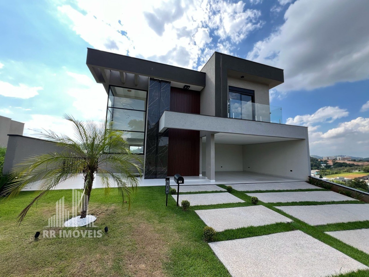 Casa, 4 quartos, 372 m² - Foto 1