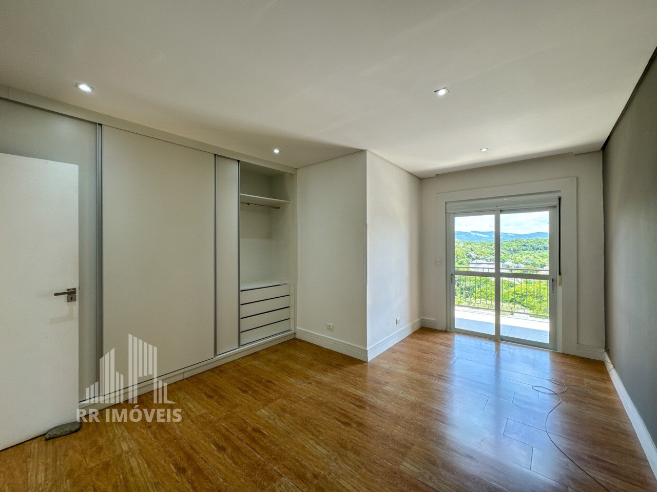 Casa, 4 quartos, 350 m² - Foto 10