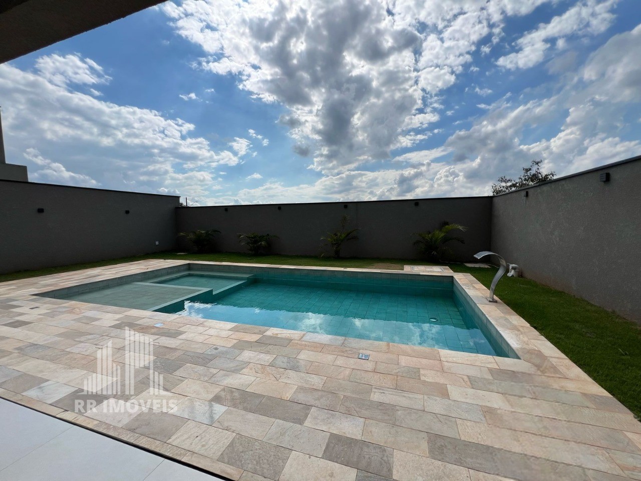 Casa, 4 quartos, 372 m² - Foto 4