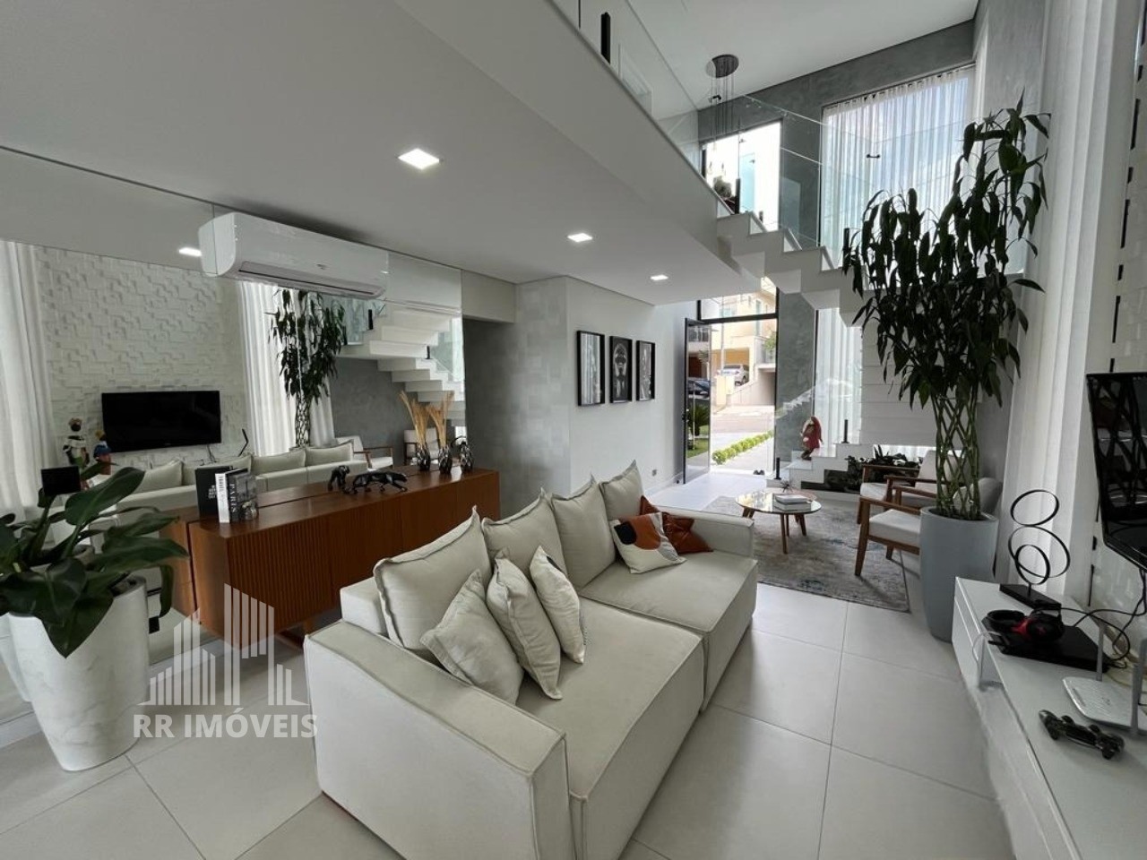 Casa, 3 quartos, 220 m² - Foto 3