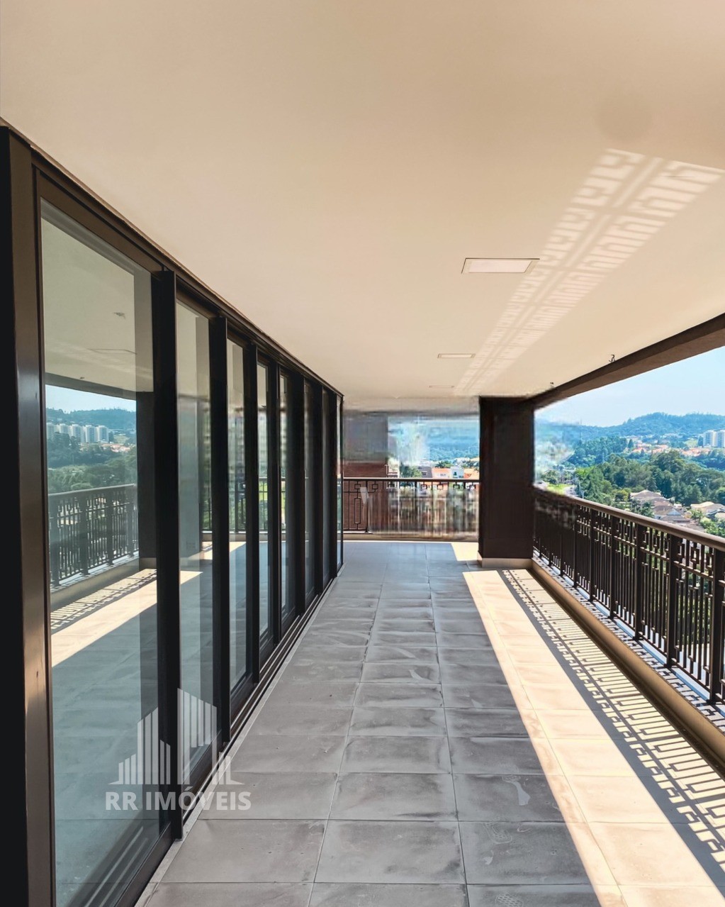 Apartamento, 3 quartos, 410 m² - Foto 2