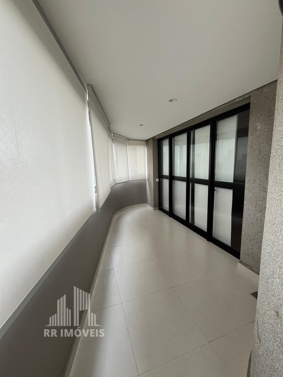 Apartamento, 4 quartos, 205 m² - Foto 4