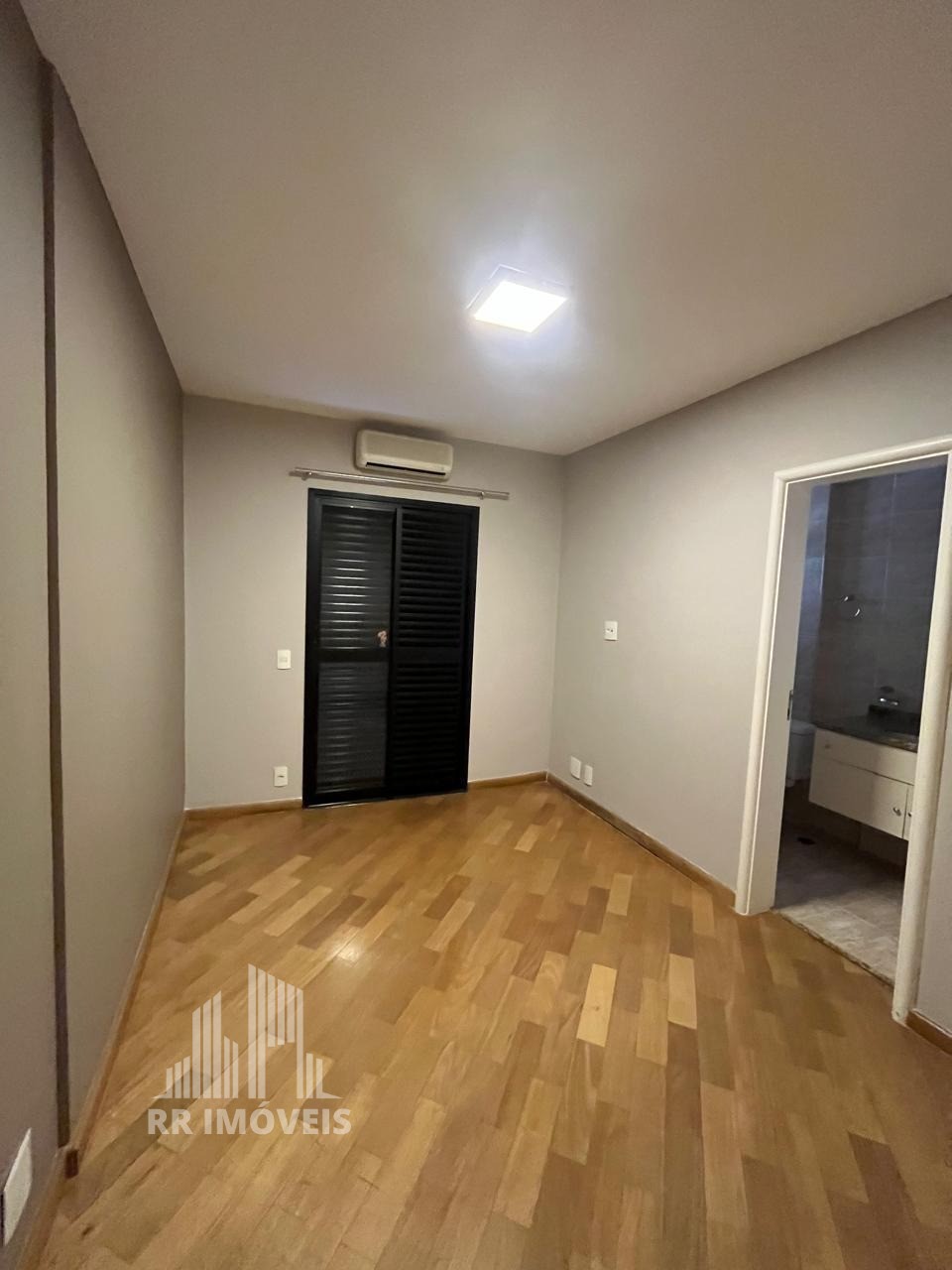 Apartamento, 4 quartos, 205 m² - Foto 25