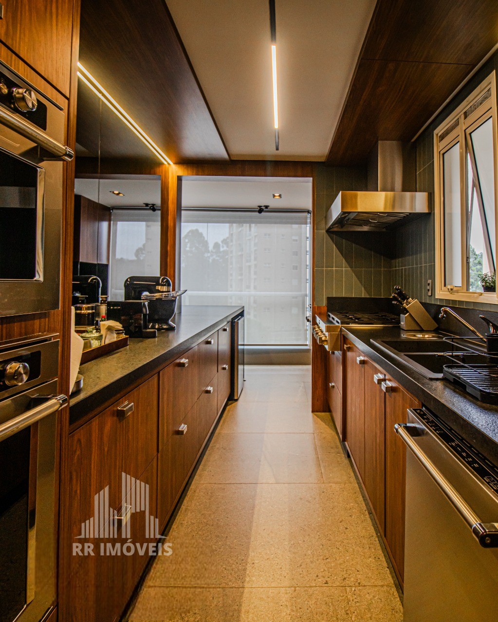 Apartamento, 3 quartos, 140 m² - Foto 11