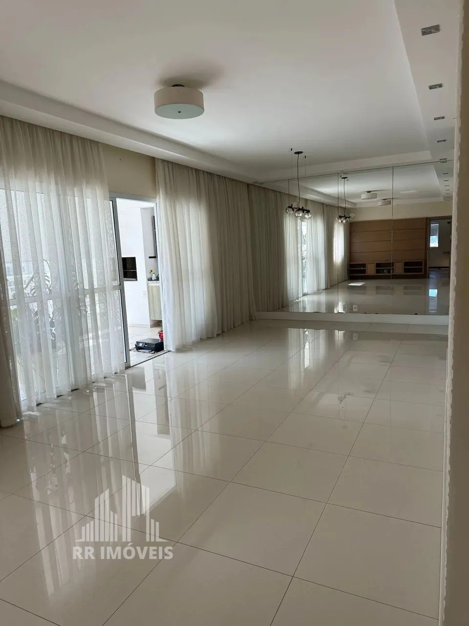 Apartamento, 3 quartos, 132 m² - Foto 2
