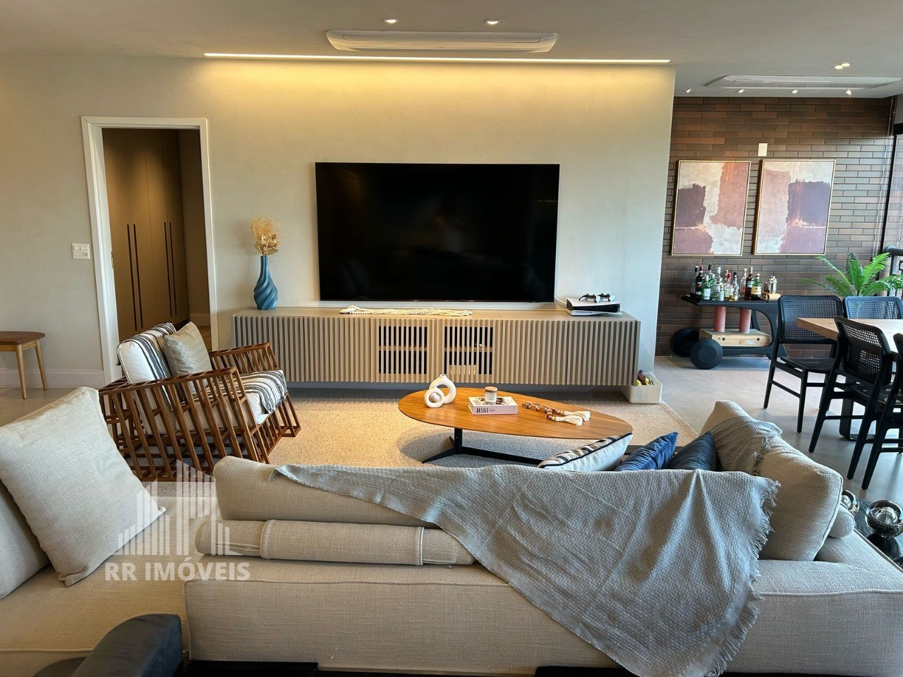 Apartamento, 4 quartos, 228 m² - Foto 2