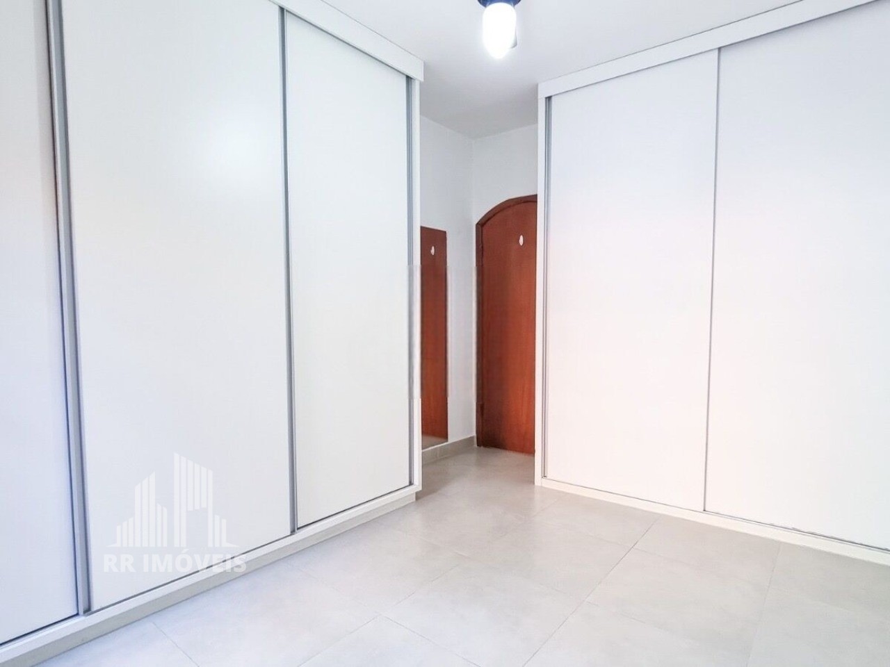 Casa, 3 quartos, 250 m² - Foto 16