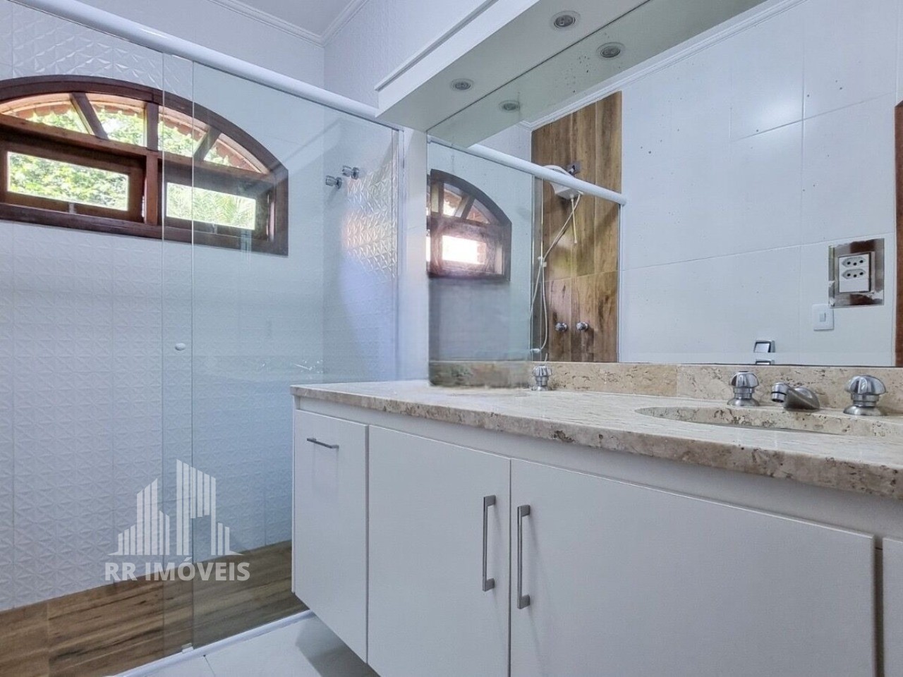 Casa, 3 quartos, 250 m² - Foto 17