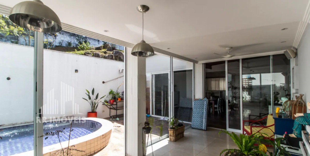 Casa, 4 quartos, 318 m² - Foto 5
