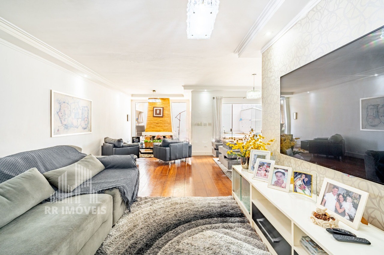 Casa, 3 quartos, 290 m² - Foto 1