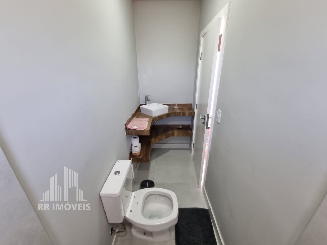 Casa, 3 quartos, 245 m² - Foto 22