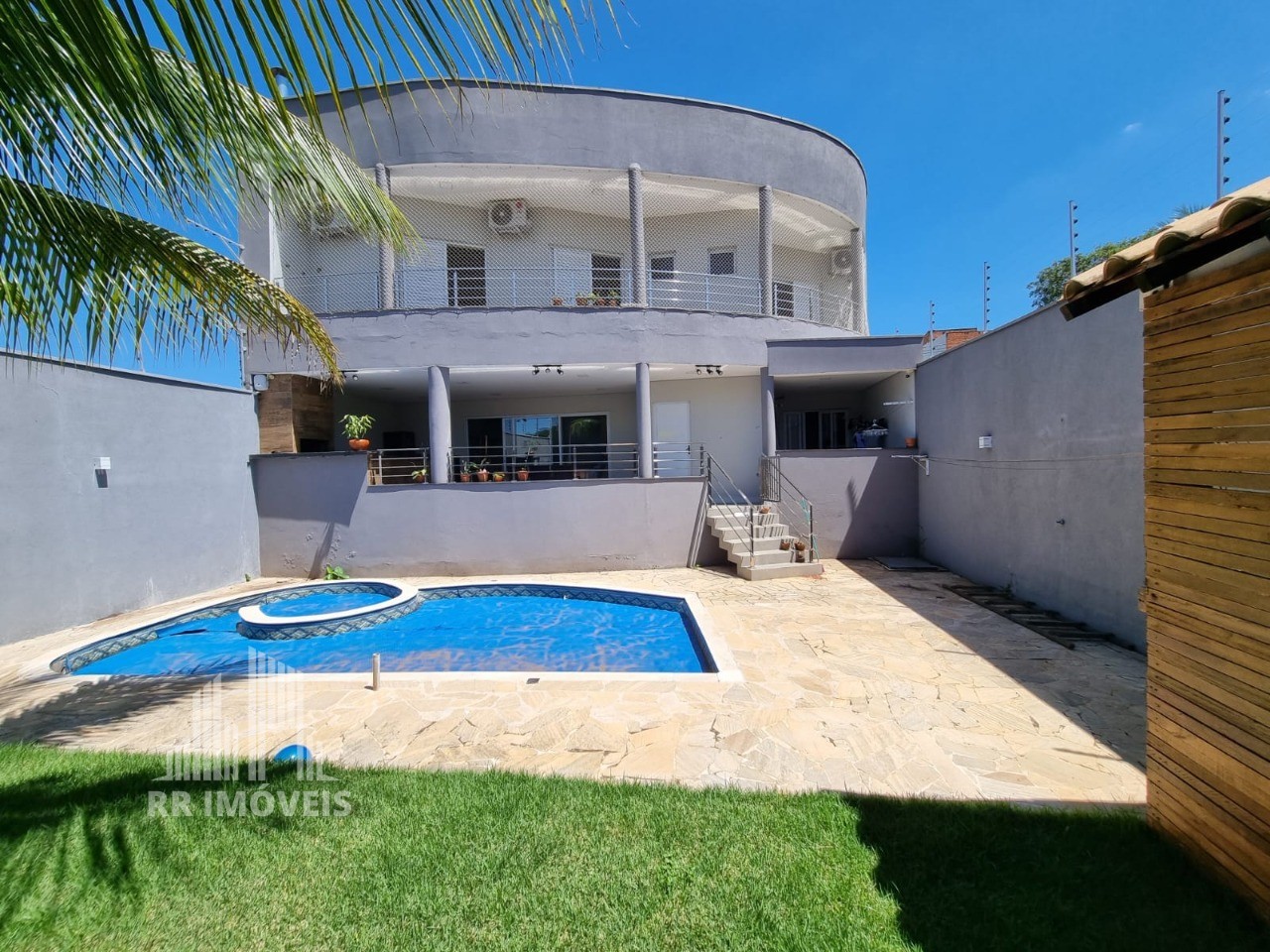 Casa, 3 quartos, 245 m² - Foto 7