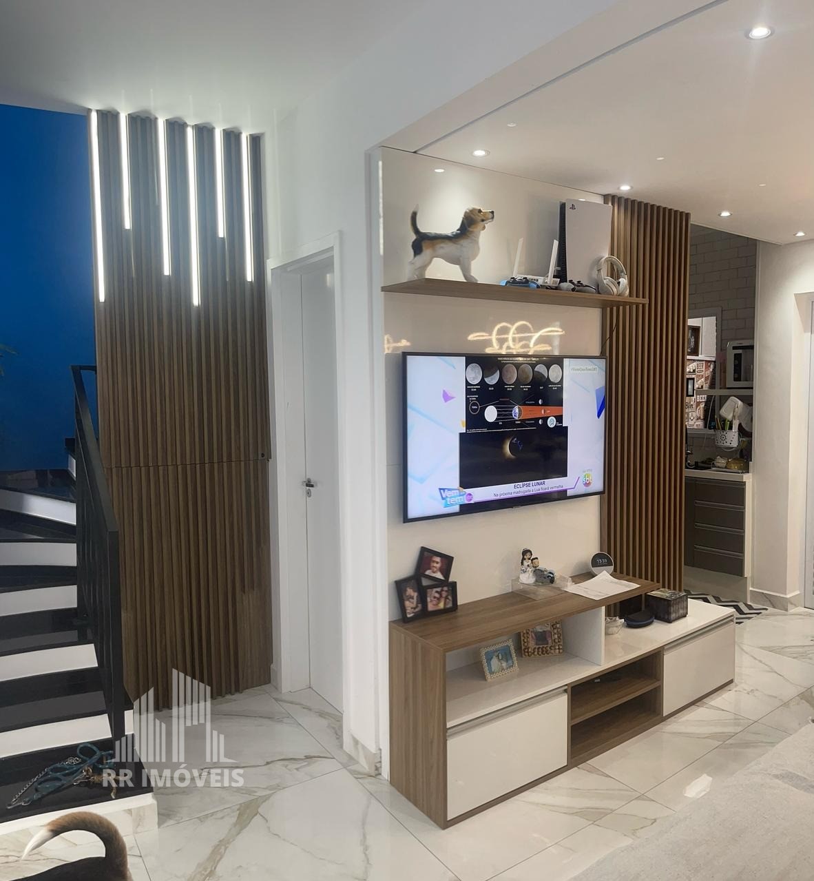 Casa, 2 quartos, 70 m² - Foto 1