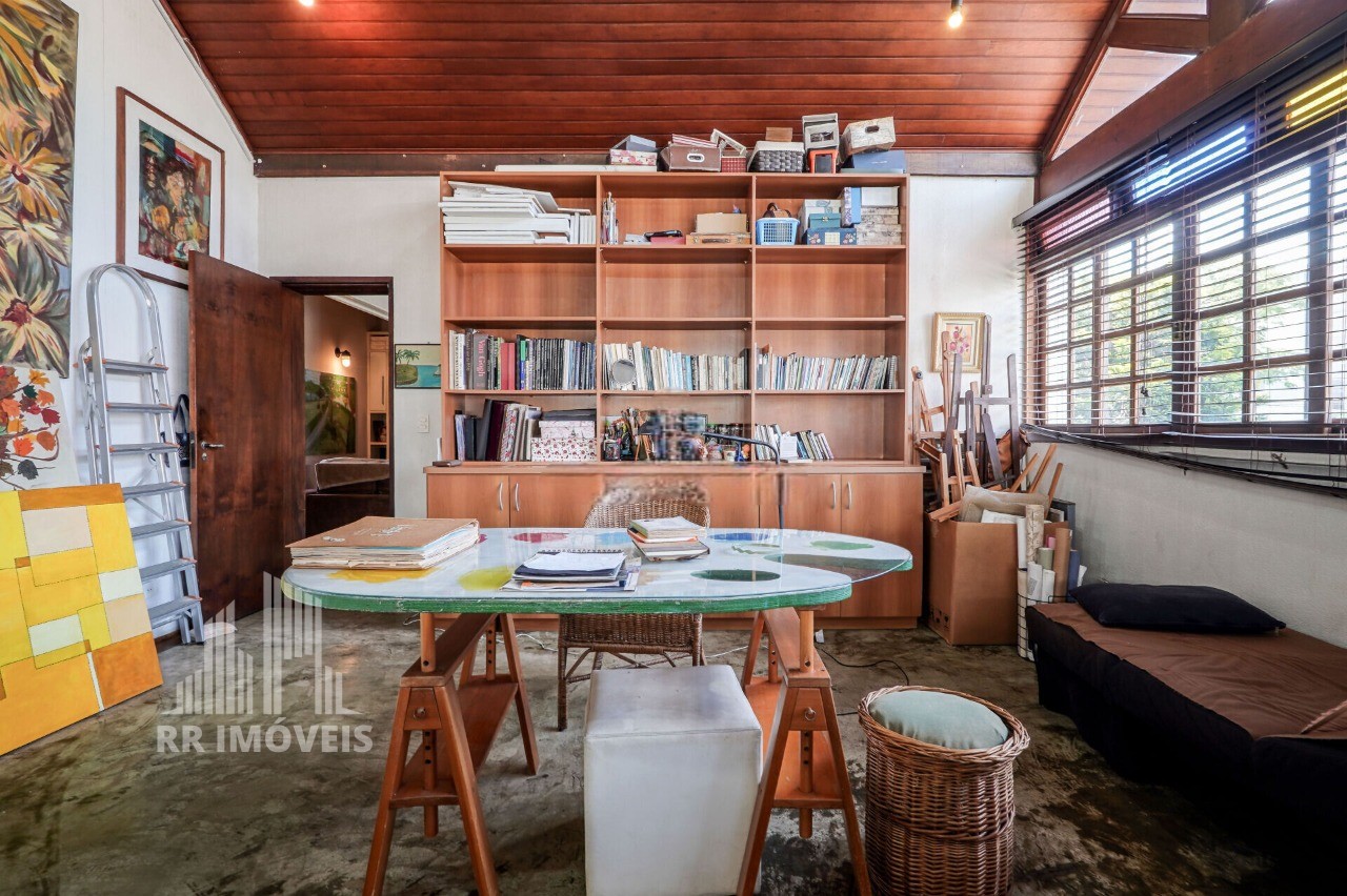 Casa, 3 quartos, 255 m² - Foto 15